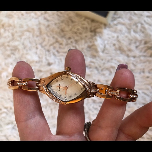 Women’s watch - Picture 3 of 4